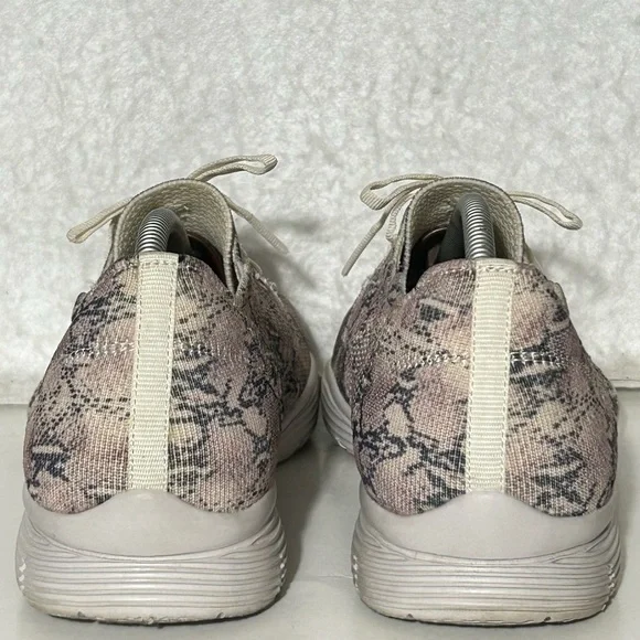 Skechers Women's Seager Snake Print Knit Washable Casual Comfort Shoes Size 10 - Picture 4 of 11